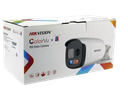 CÁMARA ANÁLOGA DE 2MP. TURBOHD CON IMAGEN A COLOR 24/7. LENTE 2.8 mm / LUZ BLANCA 40 Mts / EXTERIOR / IP67 / WDR 130DB / SENSOR PIR / SIRENA INTEGRADA / SALIDA DE AUDIO ESTROBO ROJO & AZUL.  MICRÓFONO INTEGRADO. #Hikvision #seguridad #Inteligencia #Artifical