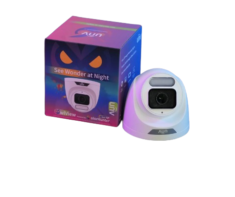 1 CÁMARA IP. TURRETA DE 4MP. / WISE-ISP / LENTE FIJO / COLORHUNTER / LUZ CÁLIDA  / MICRÓFONO INCORPORADO / UMD / WDR / SD / IP67.