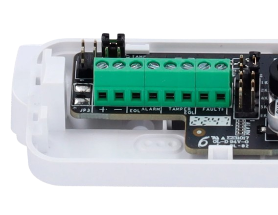 HIKVISION DS-PDBG8-EG2 - DETECTOR DE RUPTURA DE CRISTAL CABLEADO / INTERIOR / 8 METROS DE RANGO / ÁNGULO DE 120° DE COBERTURA / INDICADOR LED. #Hikvision #DetectorDeRoturaDeCristal #SeguridadInalámbrica #DS_PDBG8_EG2_WB #SistemasDeAlarma #ProtecciónPerimetral