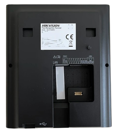 TERMINAL DE RECONOCIMIENTO FACIAL CON LECTOR MIFARE / HASTA 1.5 MTS EN LECTURA / SOPORTA P2P HIK-CONNECT / 500 ROSTROS / 1.000 HUELLAS / 1.000 TARJETAS / PIN /